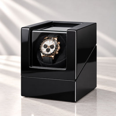 Remontoir 1 montre - Coffret laqué vitré